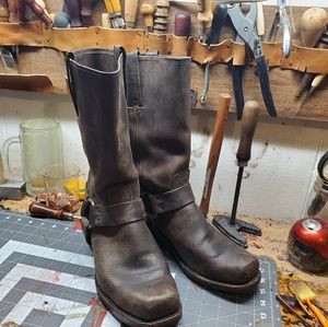 Frye engineer boots